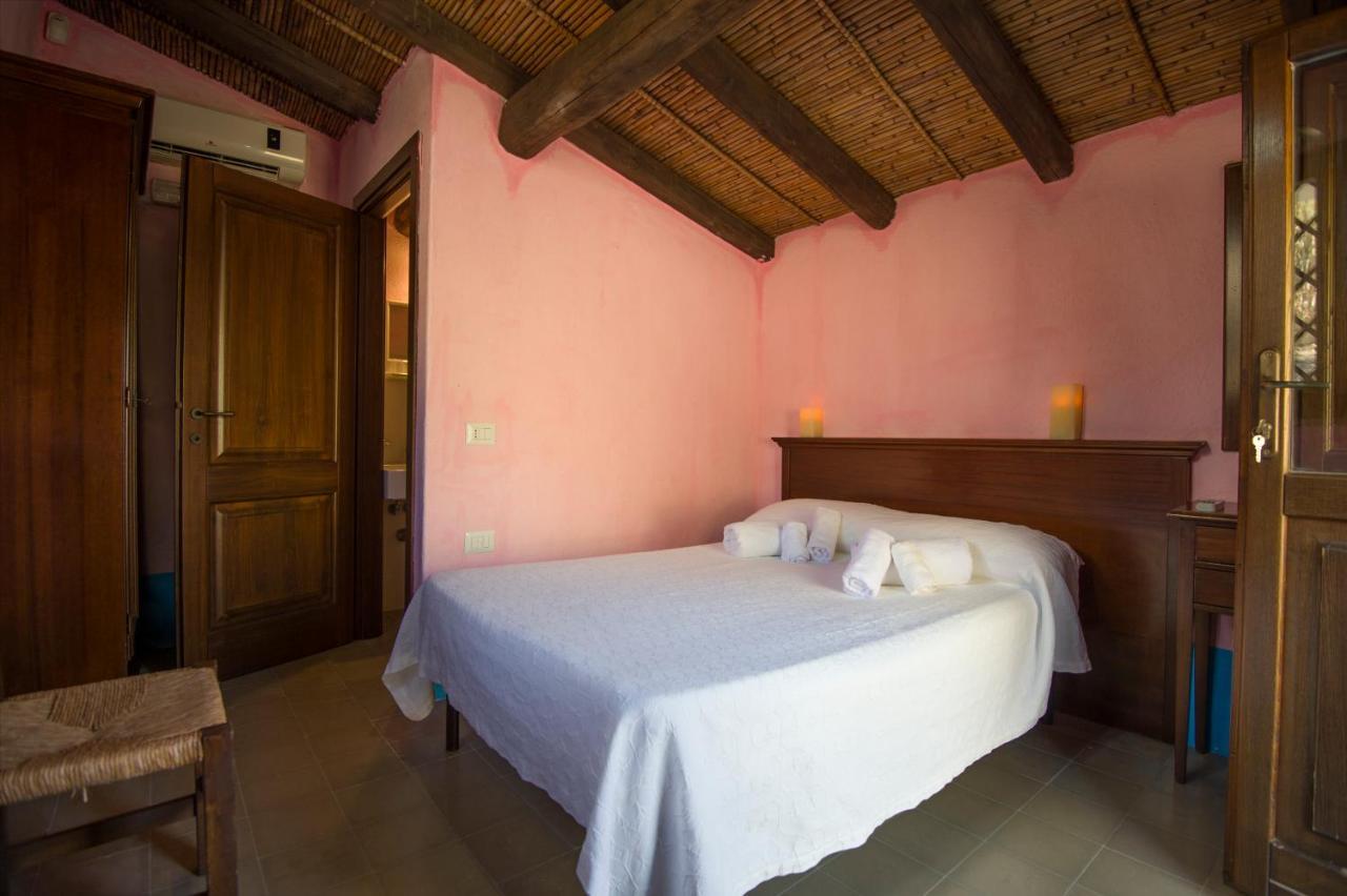 Castello Malicas Hotell Galtellì Eksteriør bilde