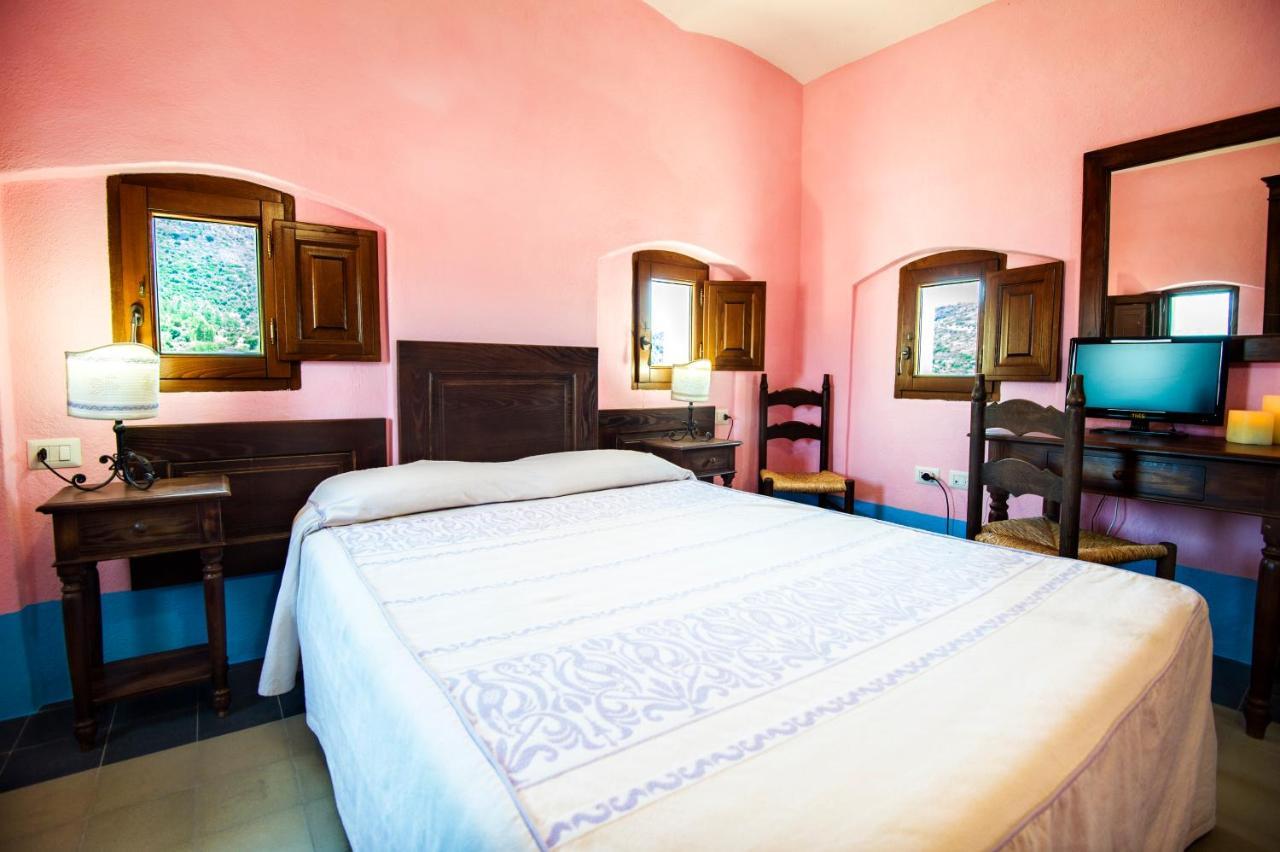 Castello Malicas Hotell Galtellì Eksteriør bilde